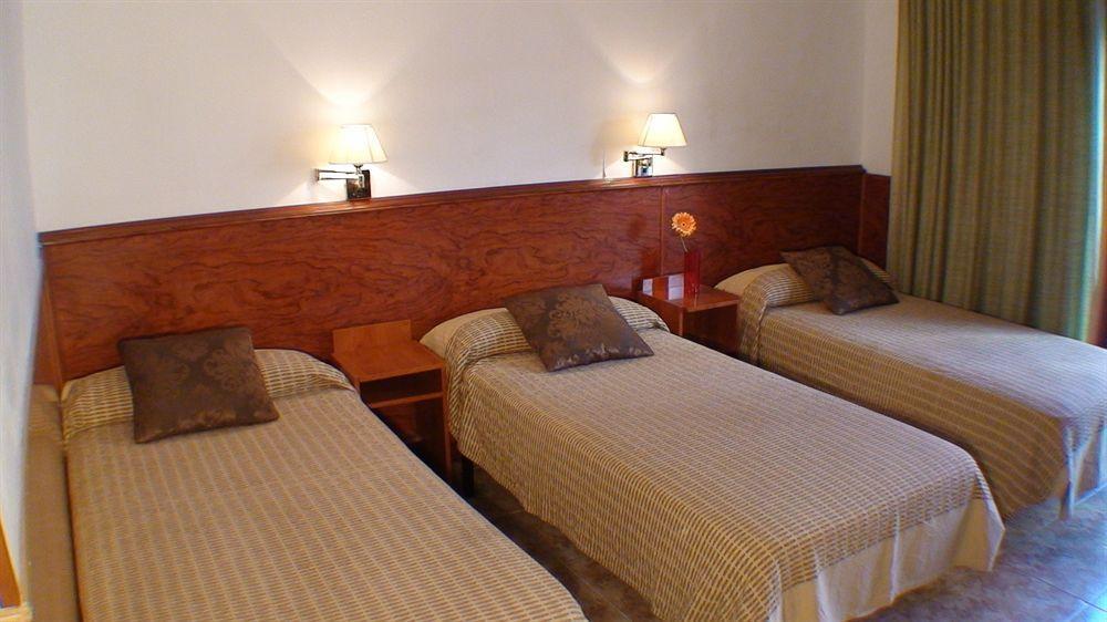 Hostal El Carmen Zaragoza Exterior photo